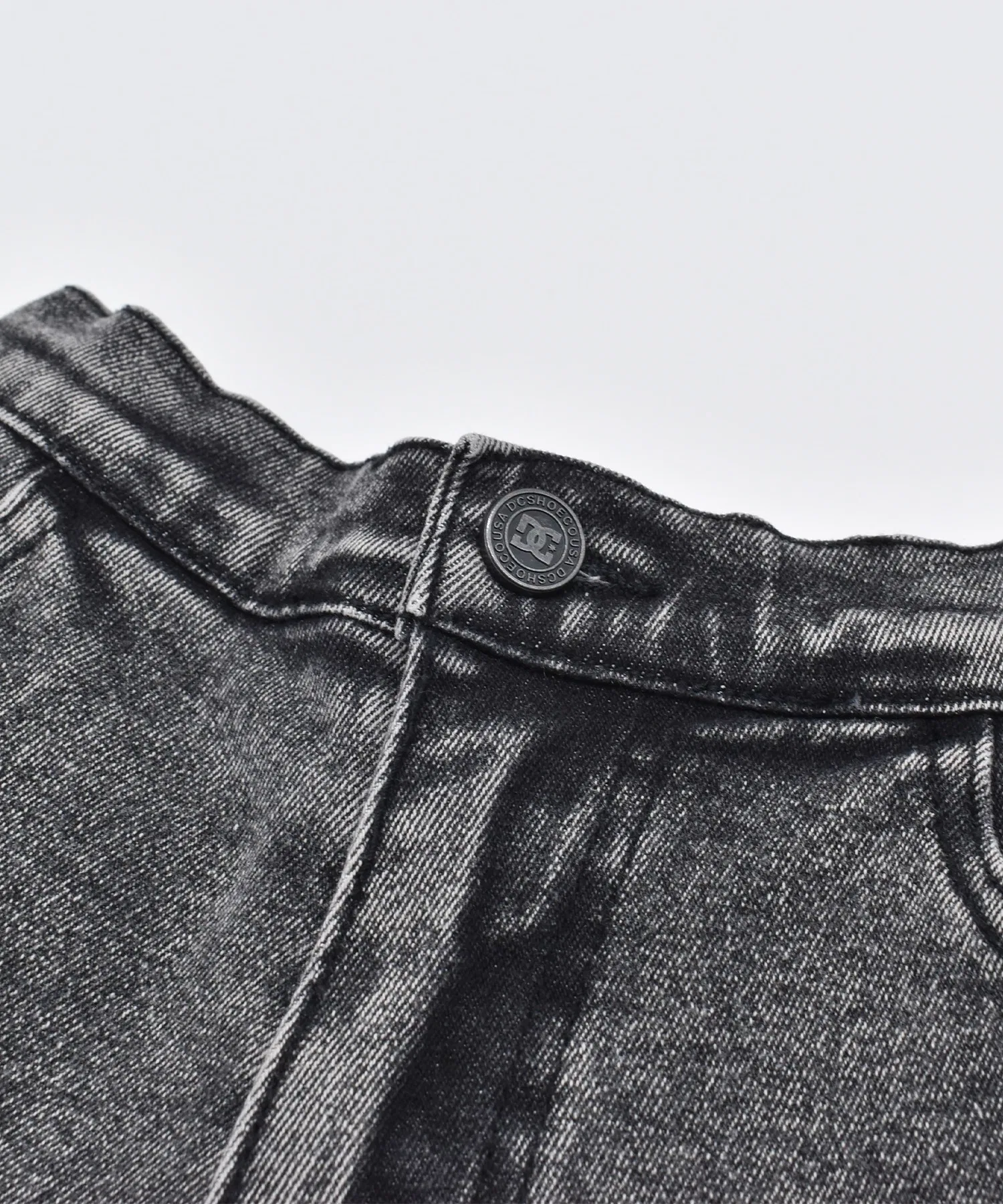 Детские джинсовые шорты DC KD GS TIGHT SHORT — фото 3