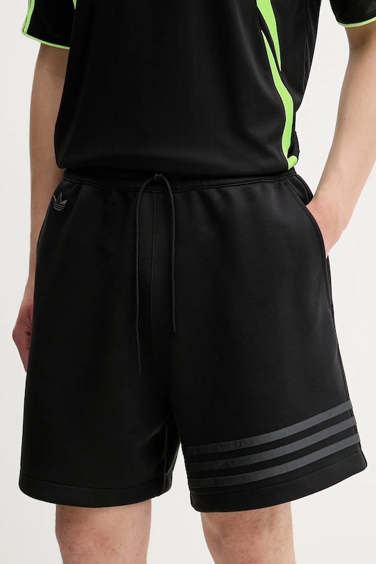 

Шорты Neuclassics Adidas Originals, черный