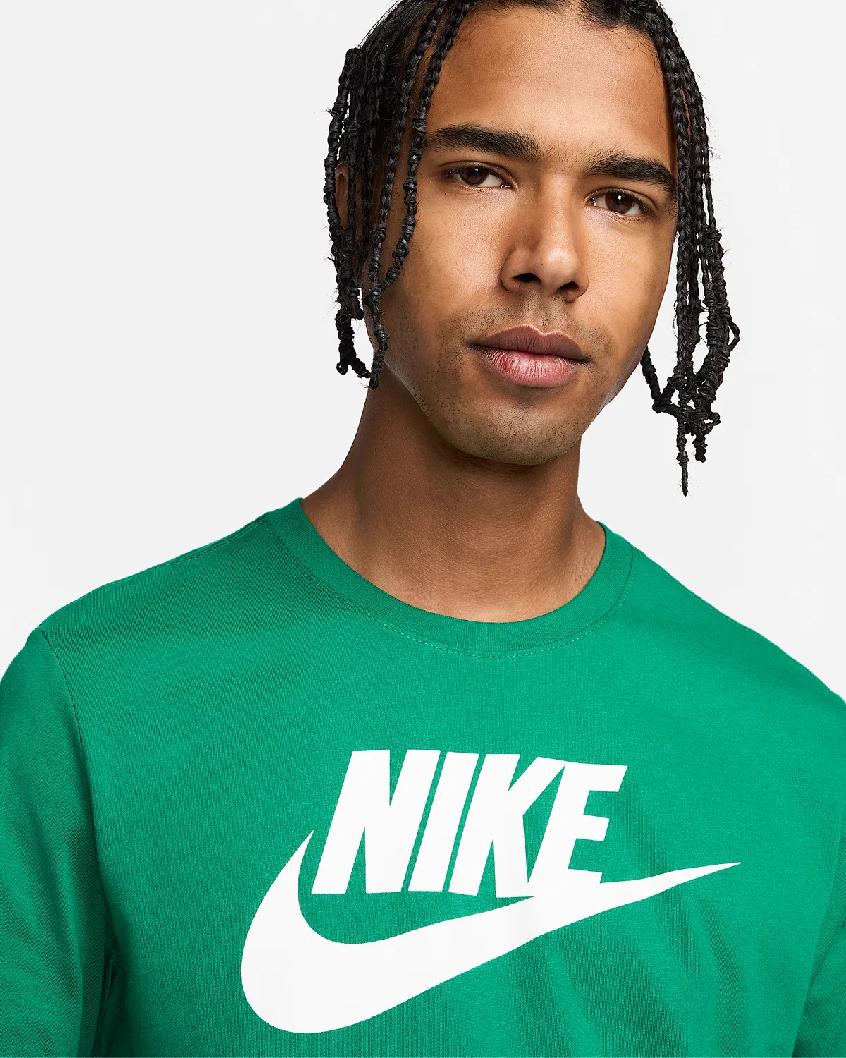 Мужская футболка Nike Sportswear, Malachite — фото 3