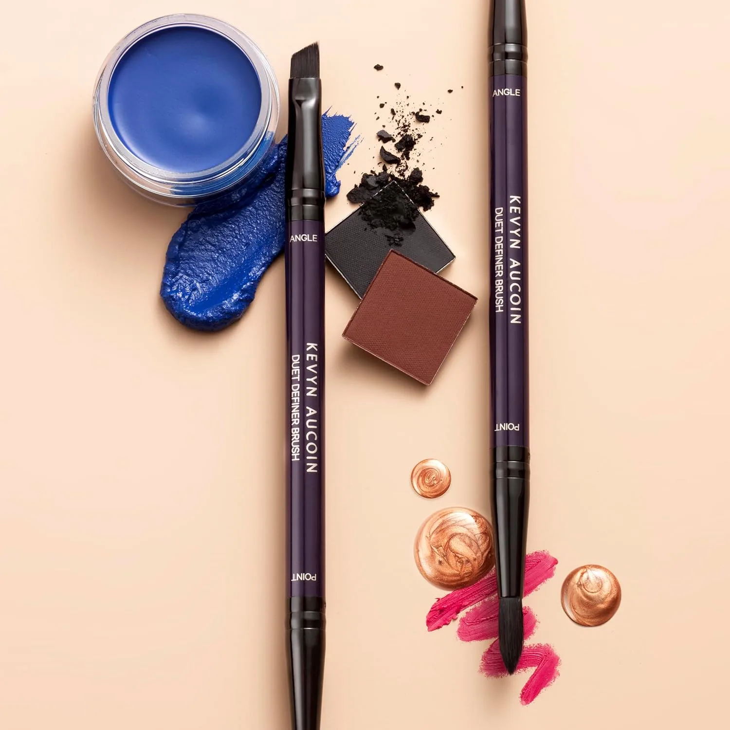 Kevyn Aucoin Duet Definer Brush: двойная кисть для контура губ, глаз или бровей, No Color — фото 3