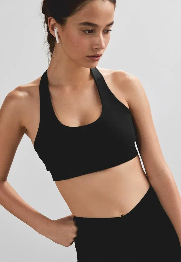 Топ спортивный Next, Regular fit t back medium impact sports bra, черный