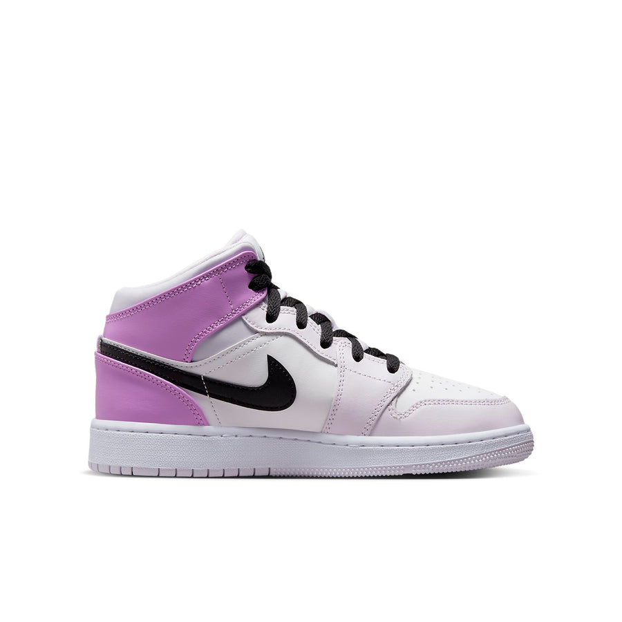 Кроссовки (GS) Air Jordan 1 Mid 'Barely Grape', фиолетовый — фото 2