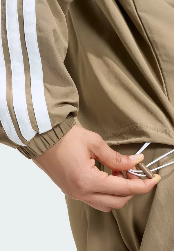 Тренировочная куртка Adidas Sportswear, цвет хаки — фото 4