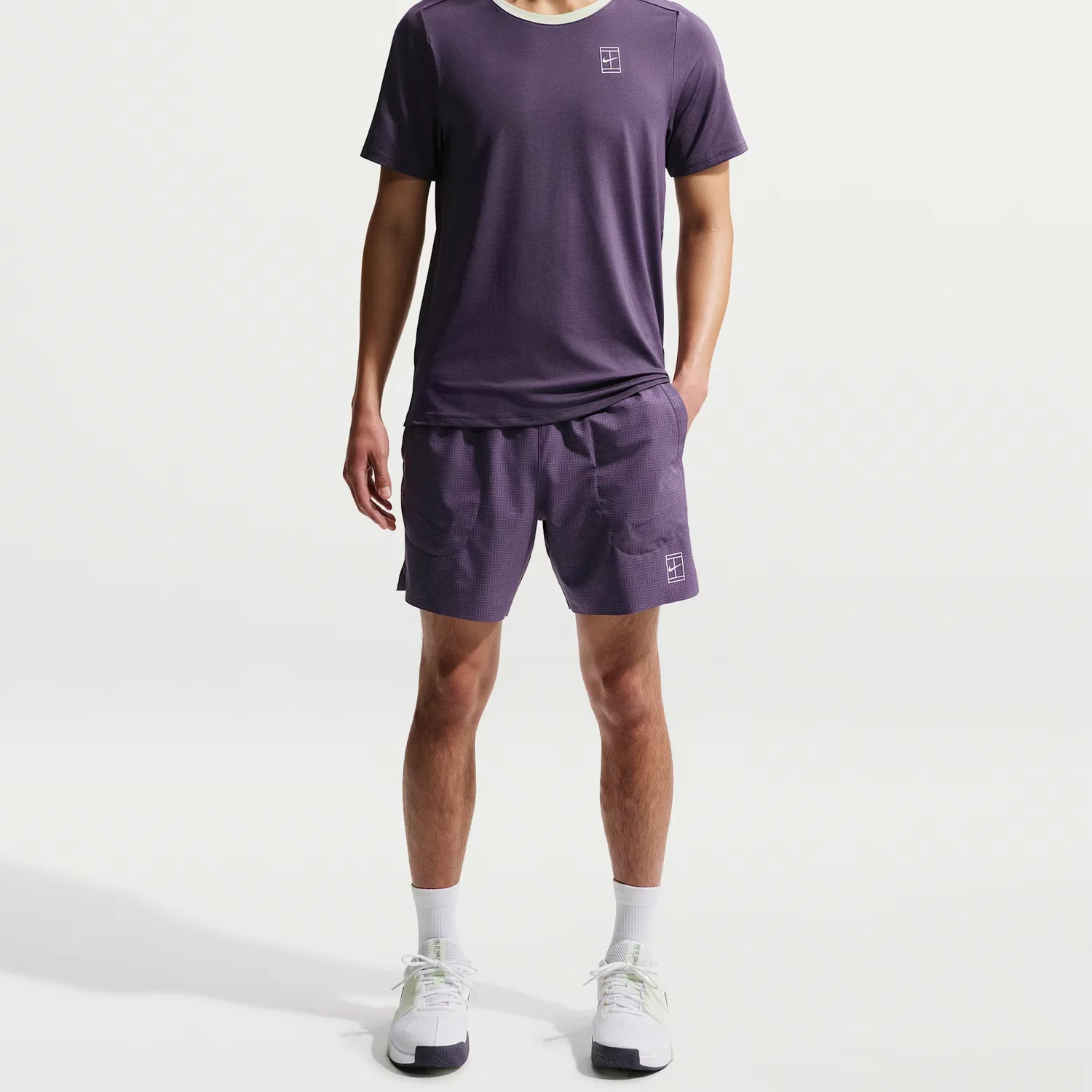 Мужские теннисные шорты Court Advantage Nike, Dark Color Raisins/White — фото 3