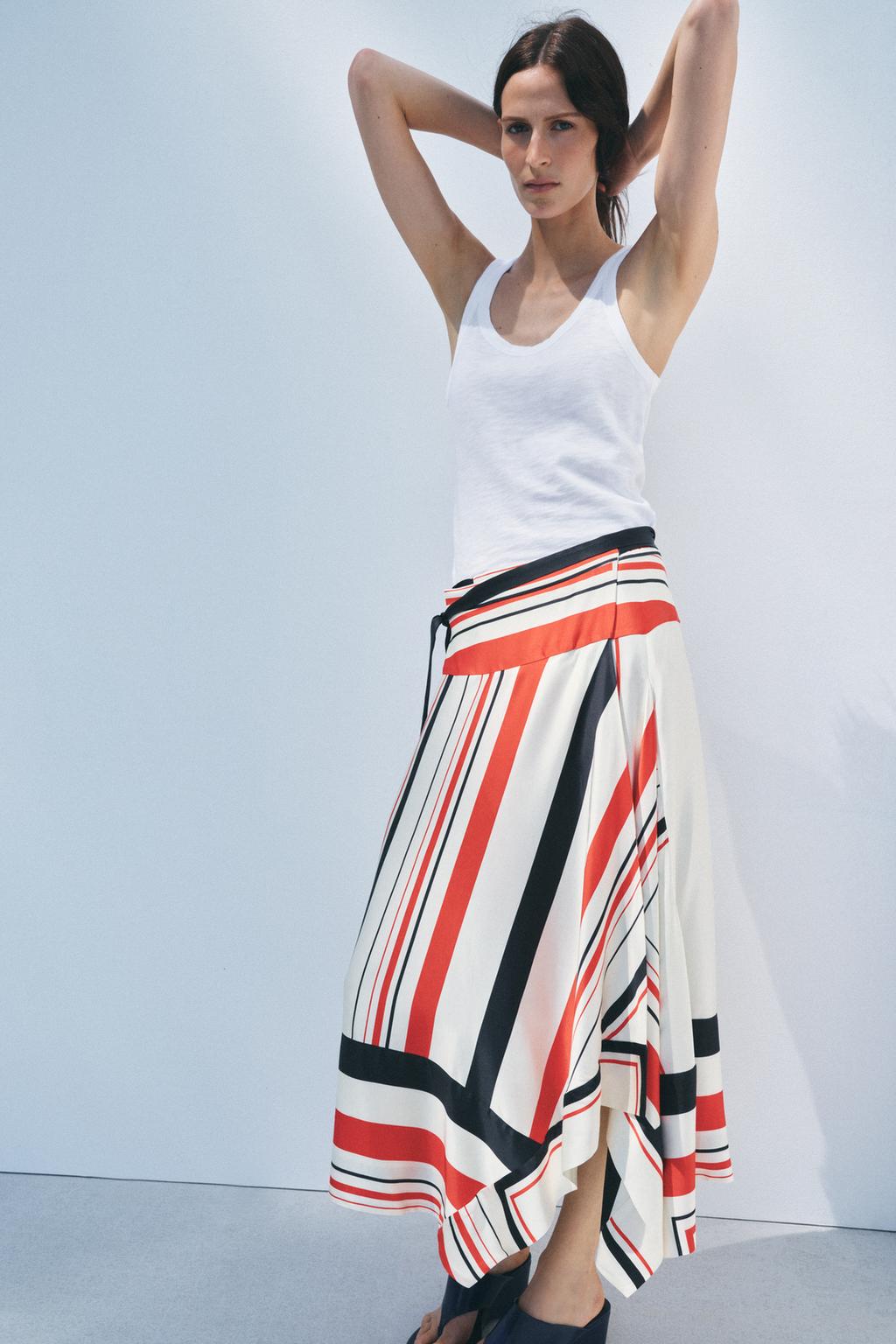 

Футболка с эффектом выцветания ZARA, белый