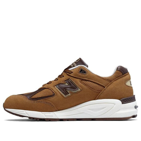 

Кроссовки 990v2 сделано в США New Balance, коричневый