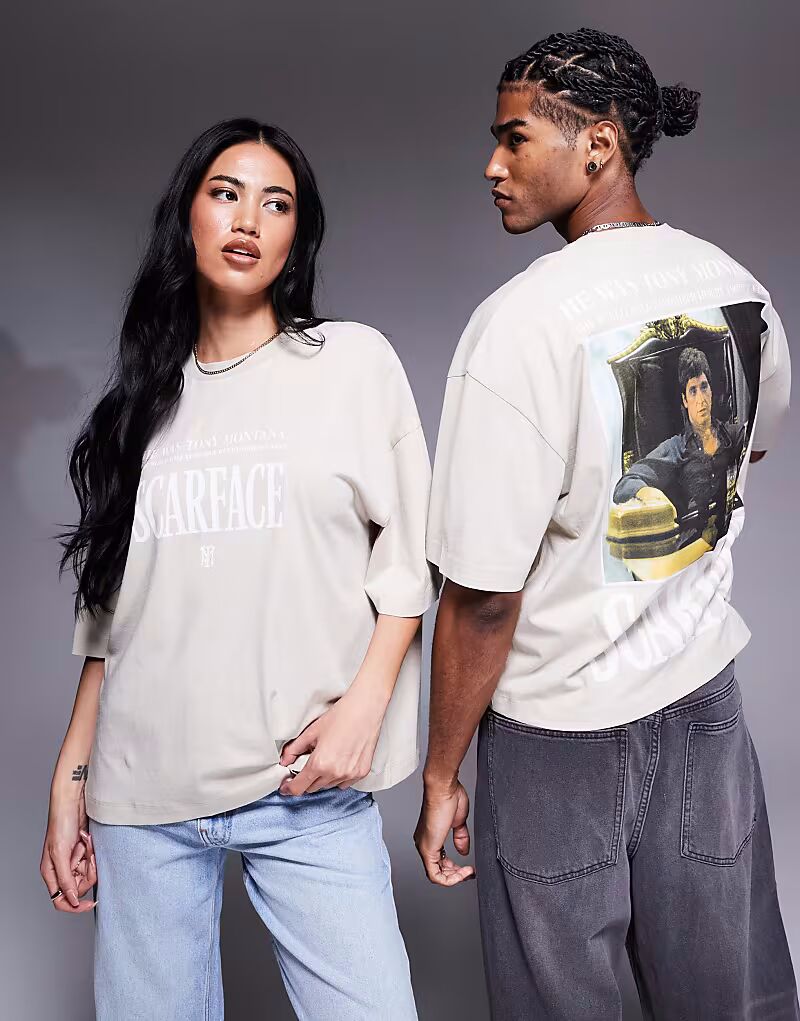 

Футболка унисекс свободного кроя ASOS DESIGN с принтом Scarface в бежевом цвете