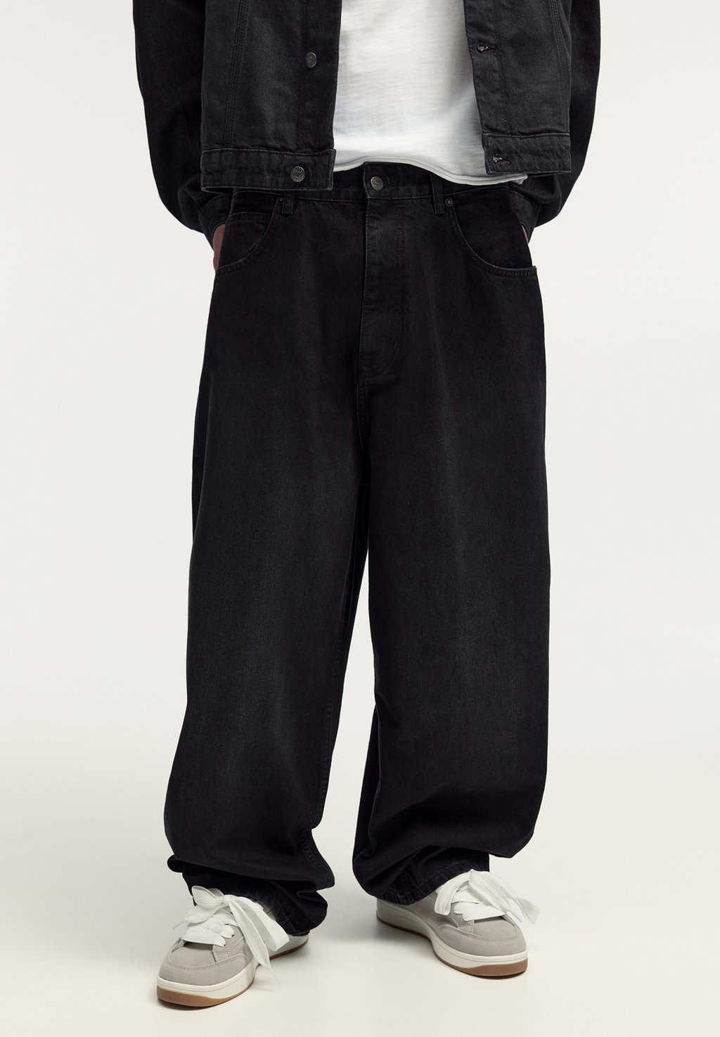 

Мешковатые джинсы SUPER BAGGY WASHED FINISH PULL&BEAR, черный