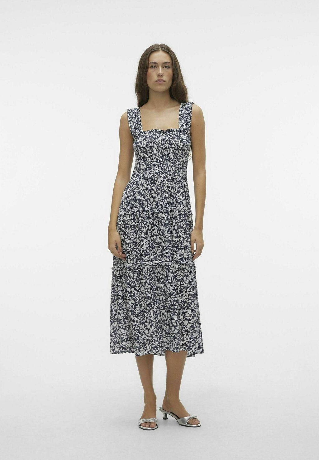 

Летнее платье Vero Moda, зеленый Menny Ga Noos