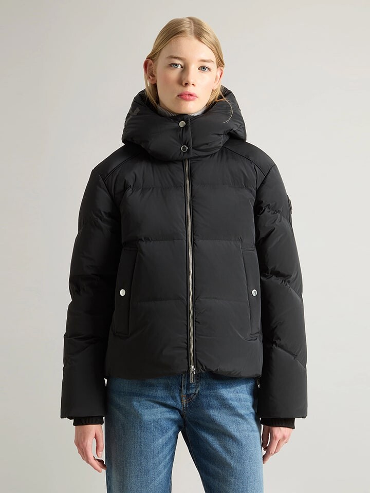 

Пуховик Woolrich Daunenjacke, черный
