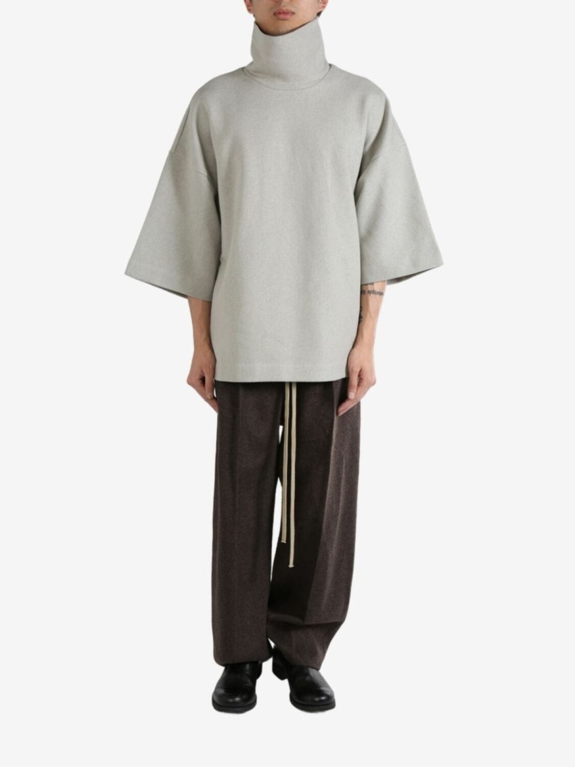 

Футболка с высоким воротом Fear Of God, серый