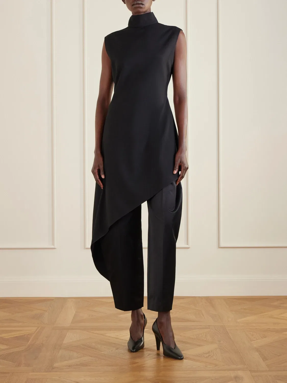 Мини-платье из габардина со смесью шерсти Alaïa, черный — фото 2