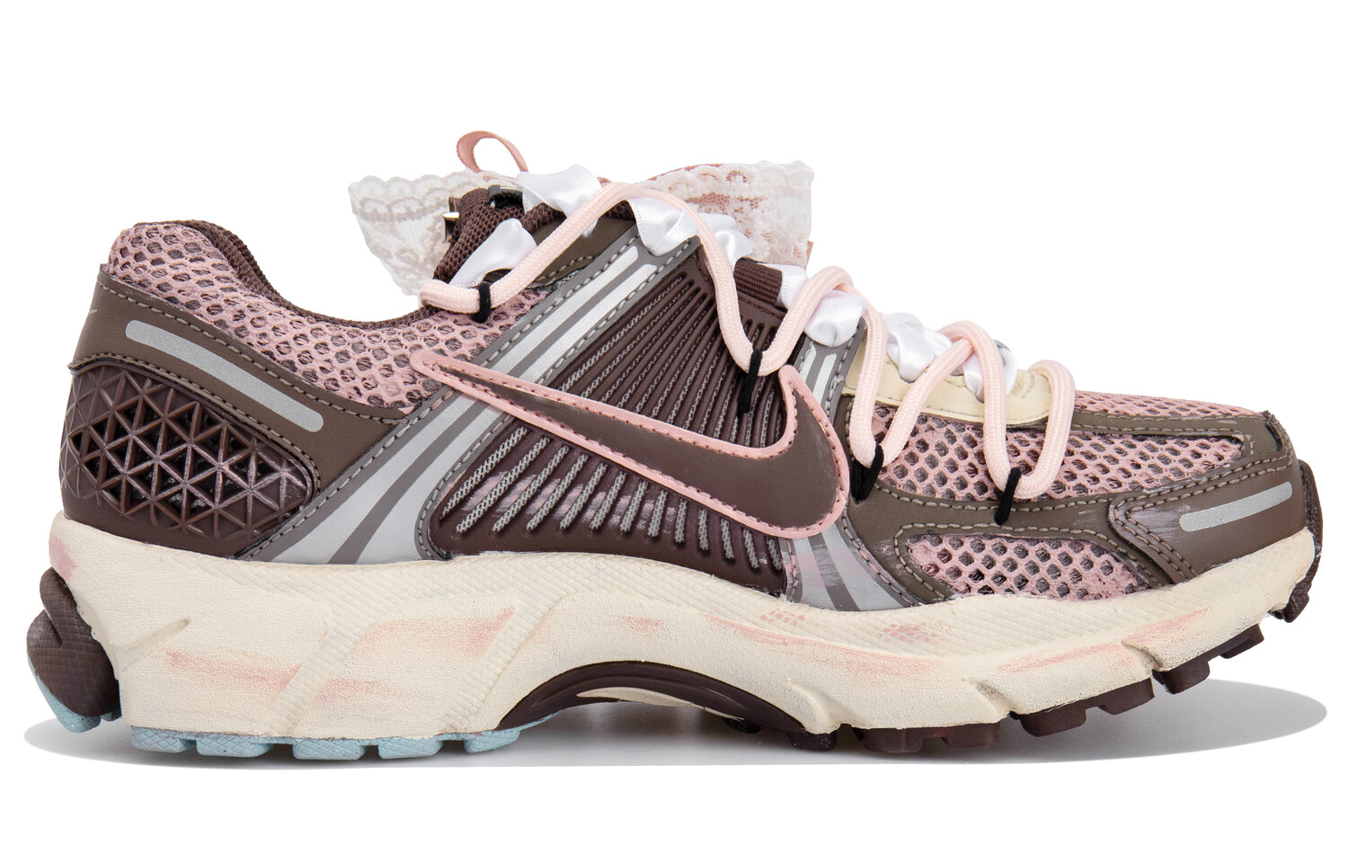 

Кроссовки Air Zoom Vomero 5 женские с низким верхом розовые/коричневые Nike