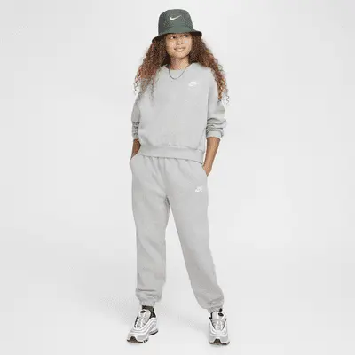 Толстовка Nike Sportswear Club Fleece Girls' Boxy Crew-Neck Sweatshirt, серый/белый — фото 4