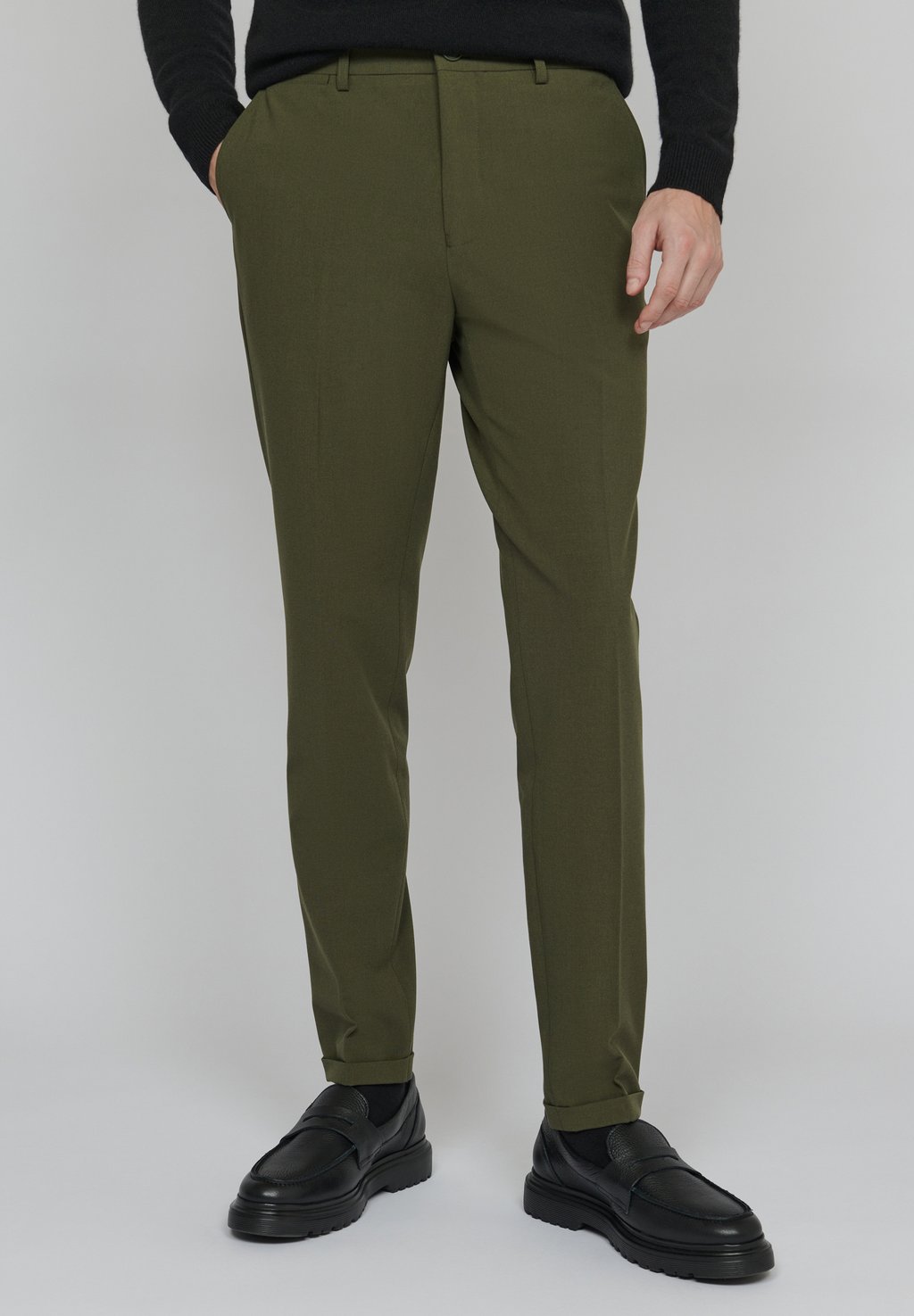 

Chino Liam Matinique, цвет dusty olive melange