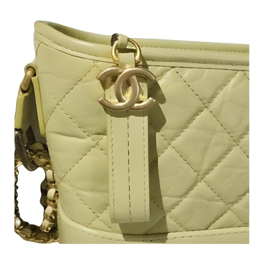 CHANEL Сумка кроссбоди Gabrielle Calfskin Small, женская, зеленая — фото 2