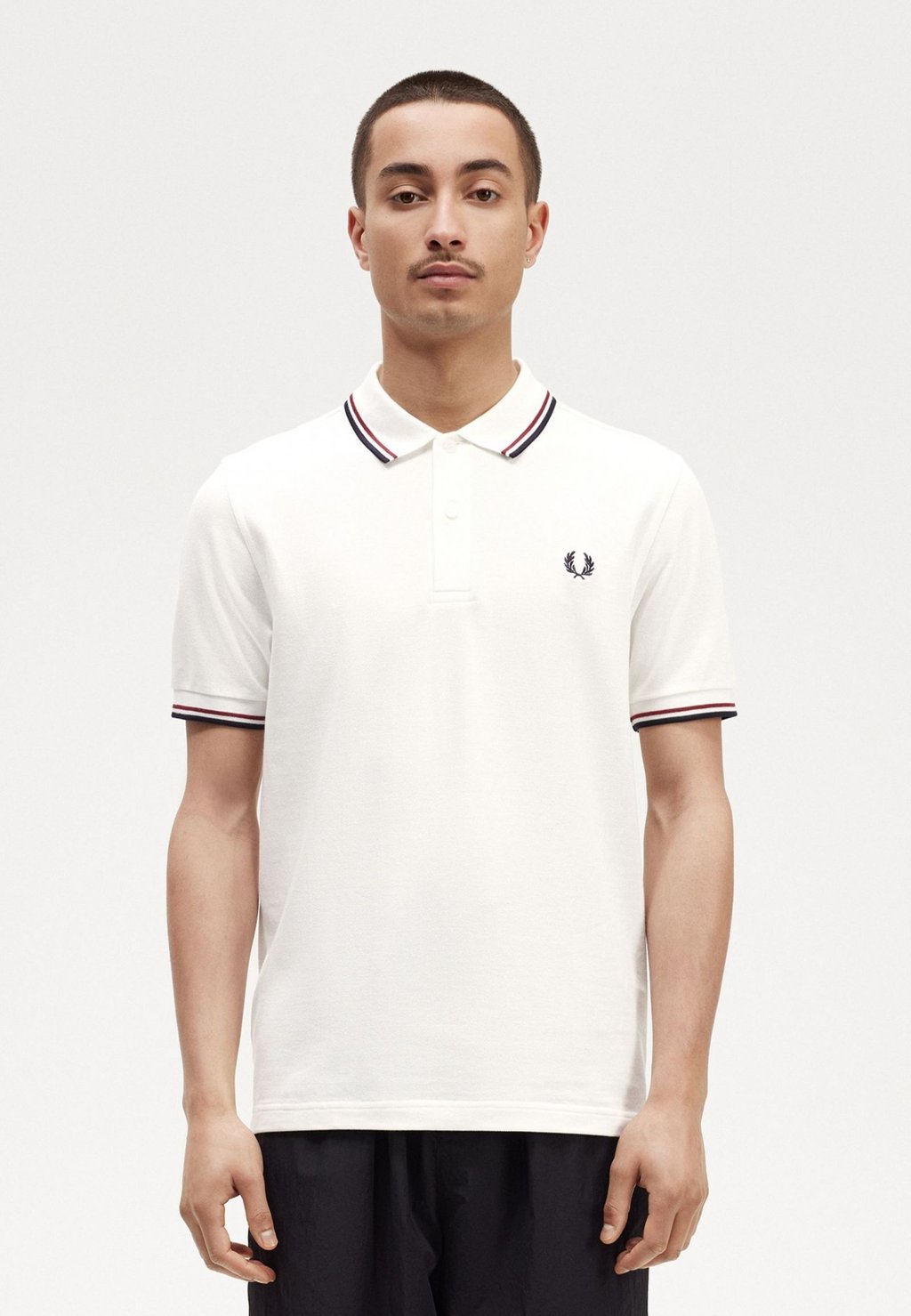 

Рубашка поло Fred Perry, белый