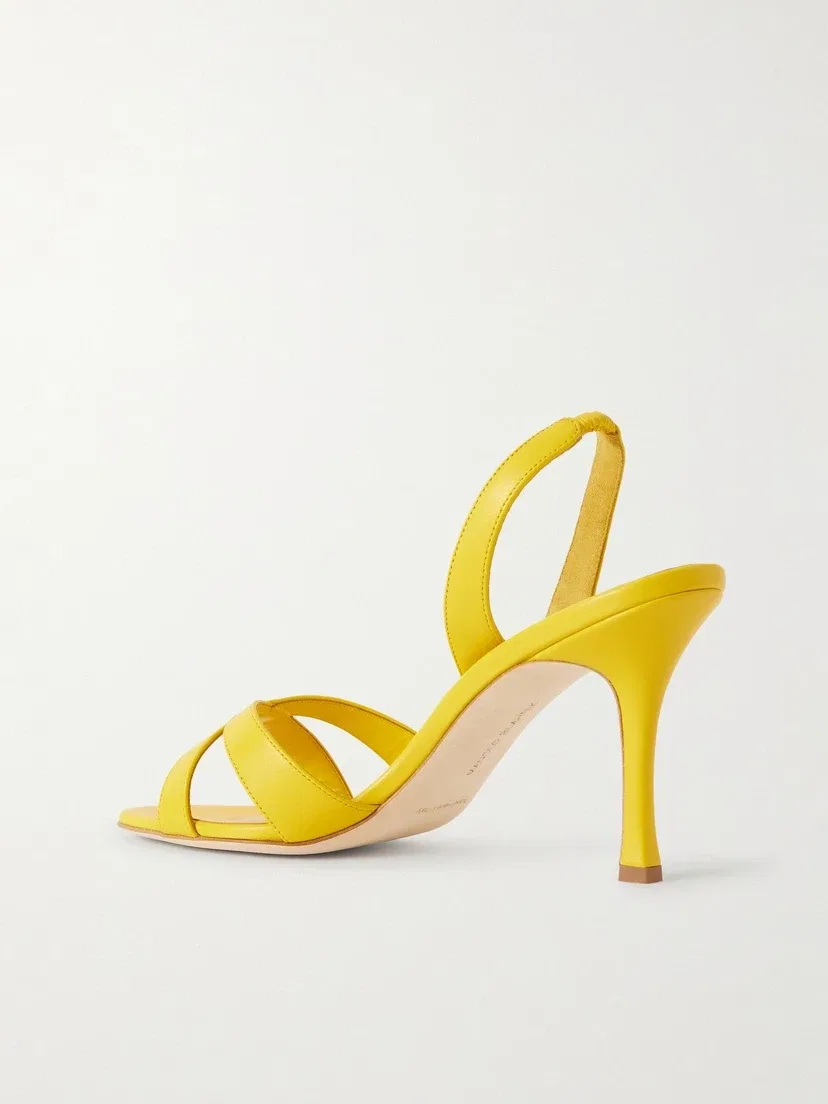 Кожаные босоножки Manolo Blahnik Callasli 90 с ремешком сзади, желтый — фото 3