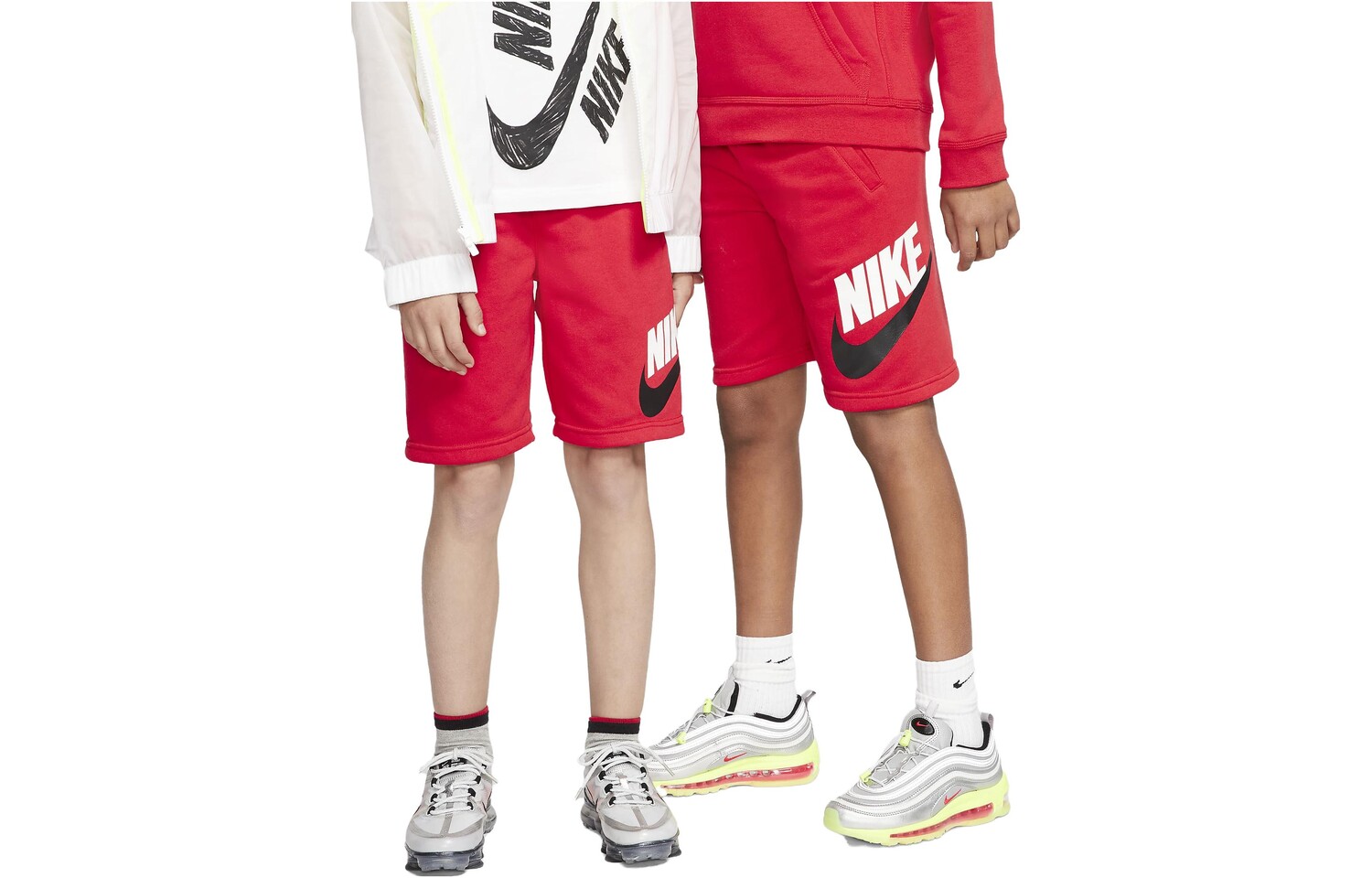 

Дети Шорты Nike, красный