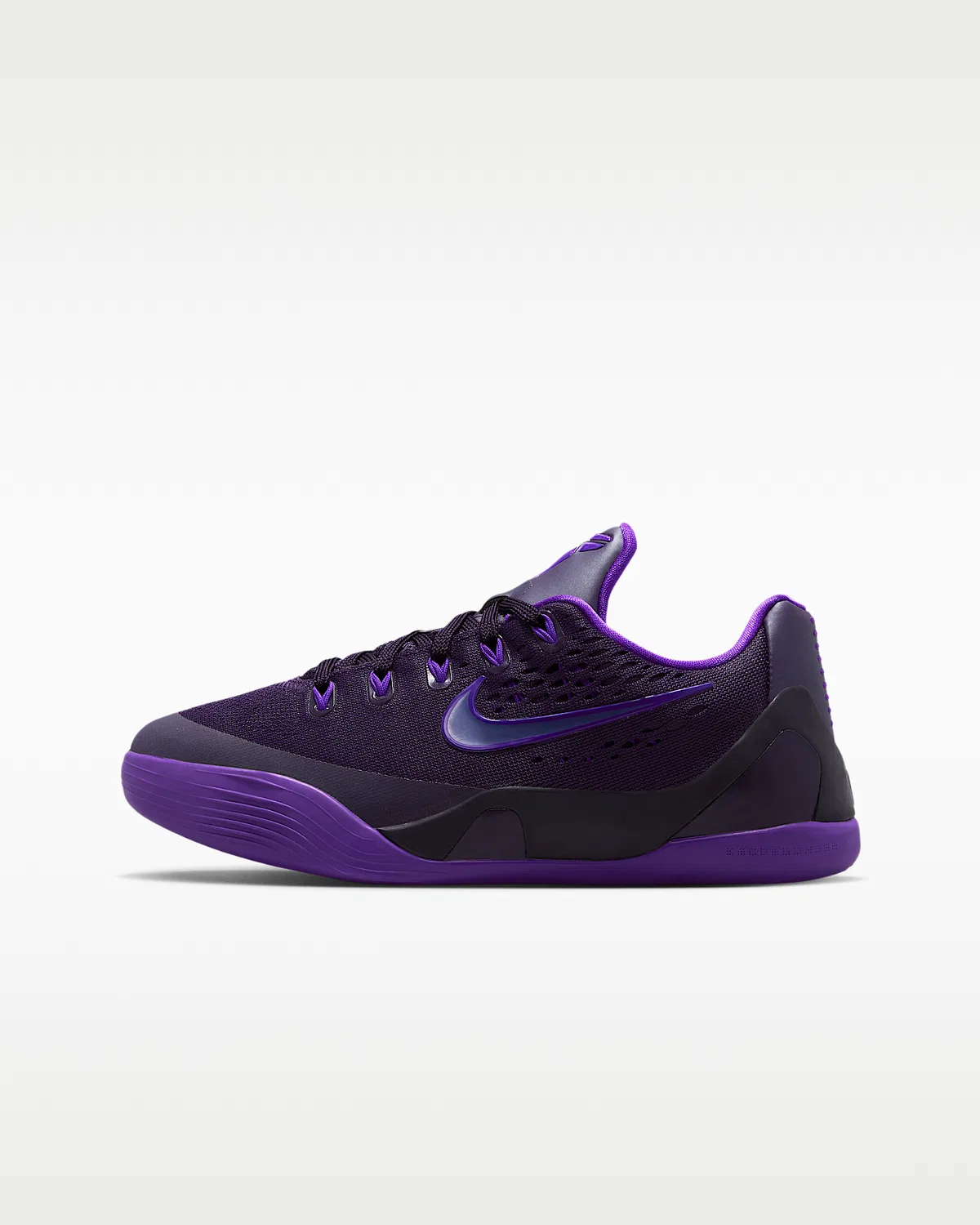 Детские баскетбольные кроссовки Kobe IX Low EM, Purple Dynasty/Sanded Purple/Fierce Purple