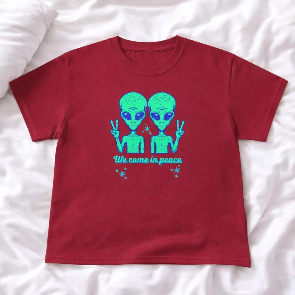 Футболка Alien Lover UFO, We Come in Peace, Martian Tee, подарок на тему инопланетян, футболка с НЛО, одежда для поклонников научной фантастики — фото 3