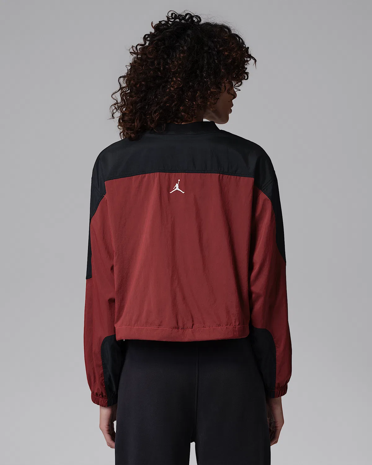 Женский вязаный лонгслив с графическим принтом Jordan Brooklyn, Black/Chile Red/White — фото 2
