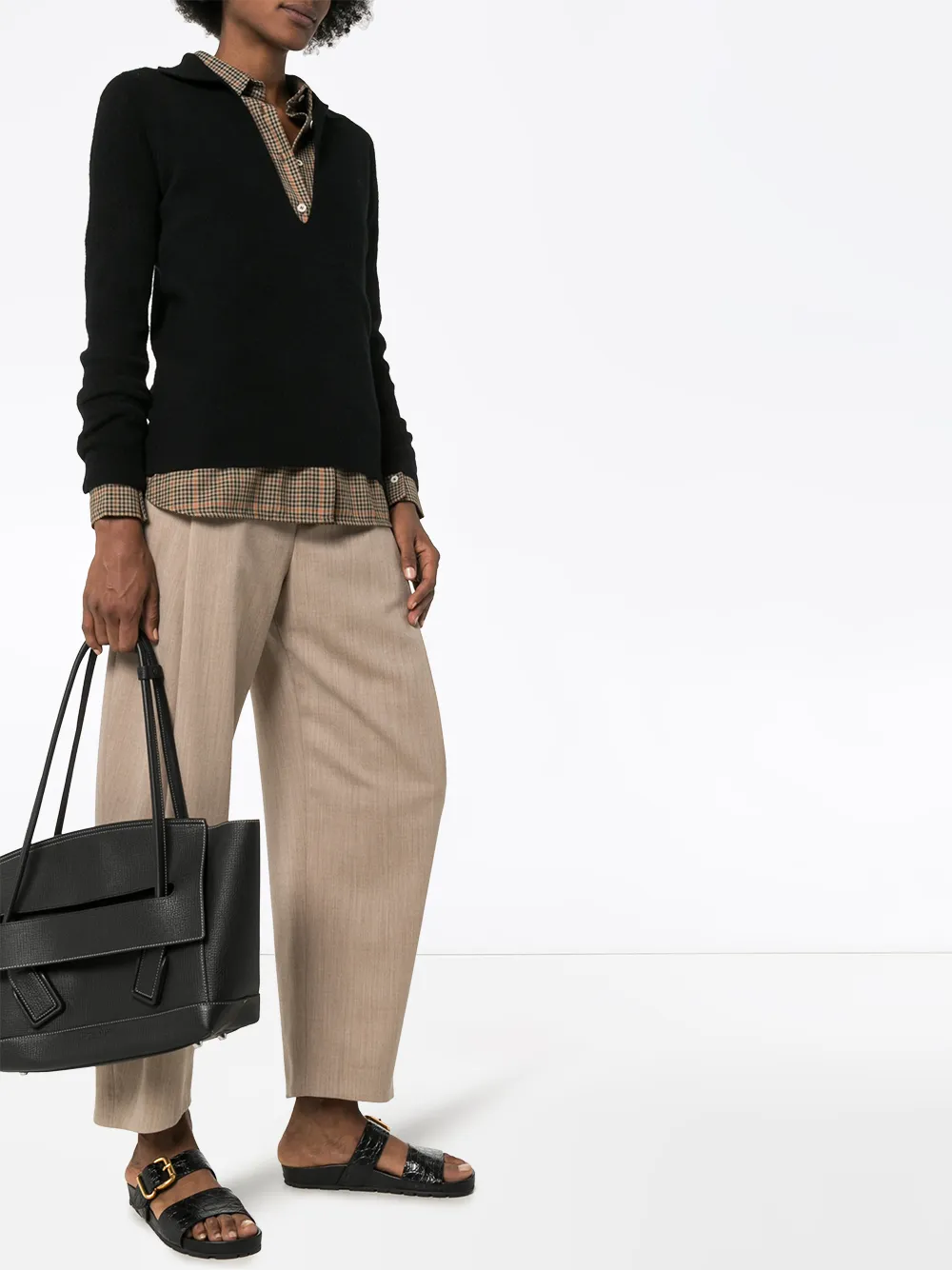 Трикотажный джемпер с V-образным вырезом JIL SANDER, черный — фото 2