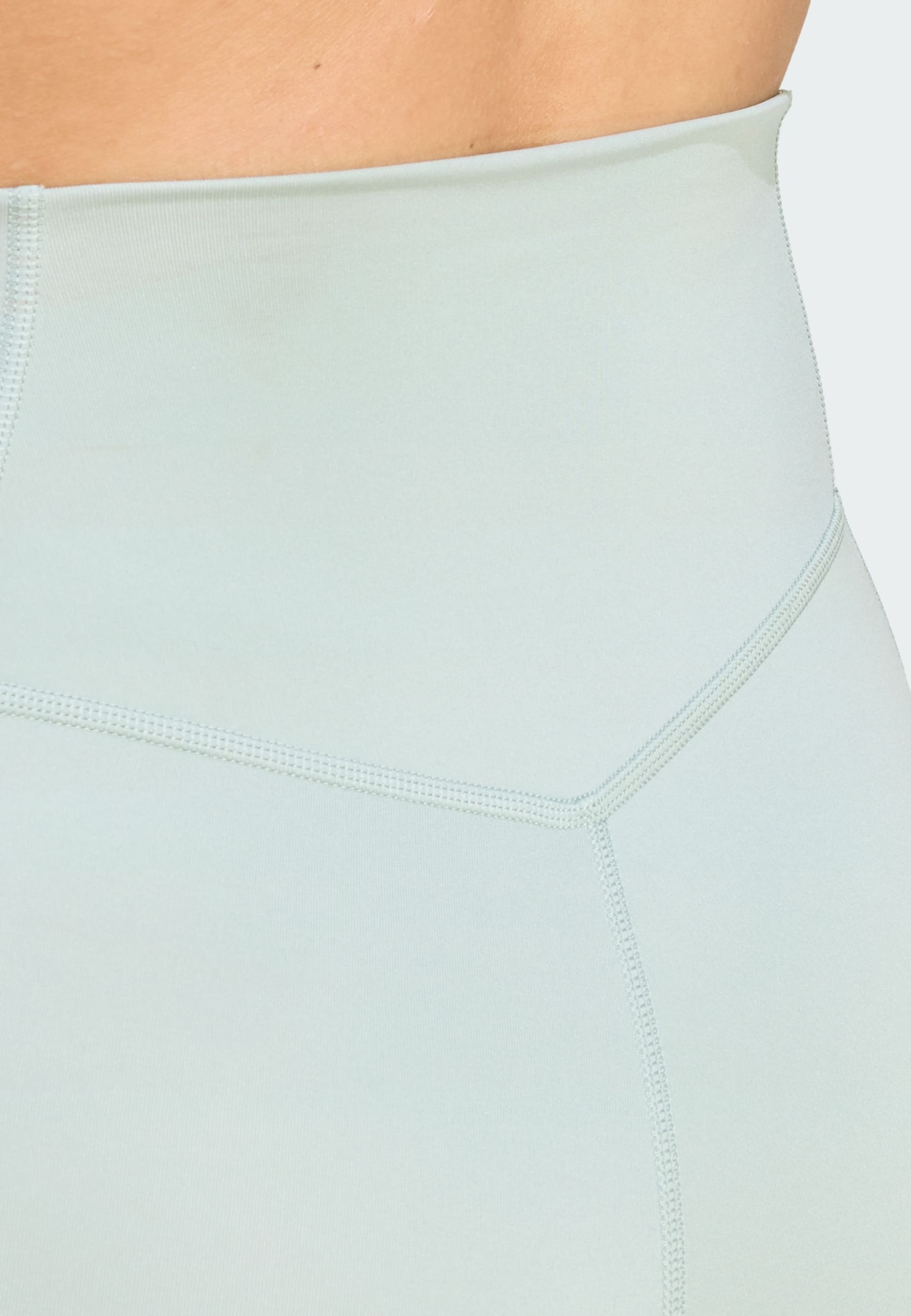 Adidas Performance Узкие спортивные шорты 'Optimé Essentials' в цвете Mint — фото 4