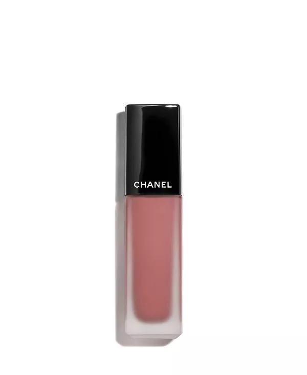 Ультрастойкая интенсивная матовая жидкая помада для губ Chanel, new! 242 saisissante