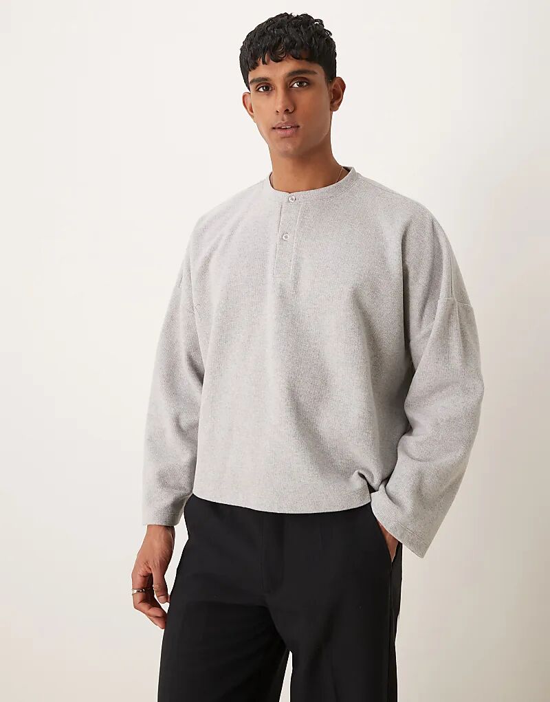 

Очень большой укороченный джемпер-хенли из плотной ткани в рубчик серого меланжевого цвета ASOS DESIGN