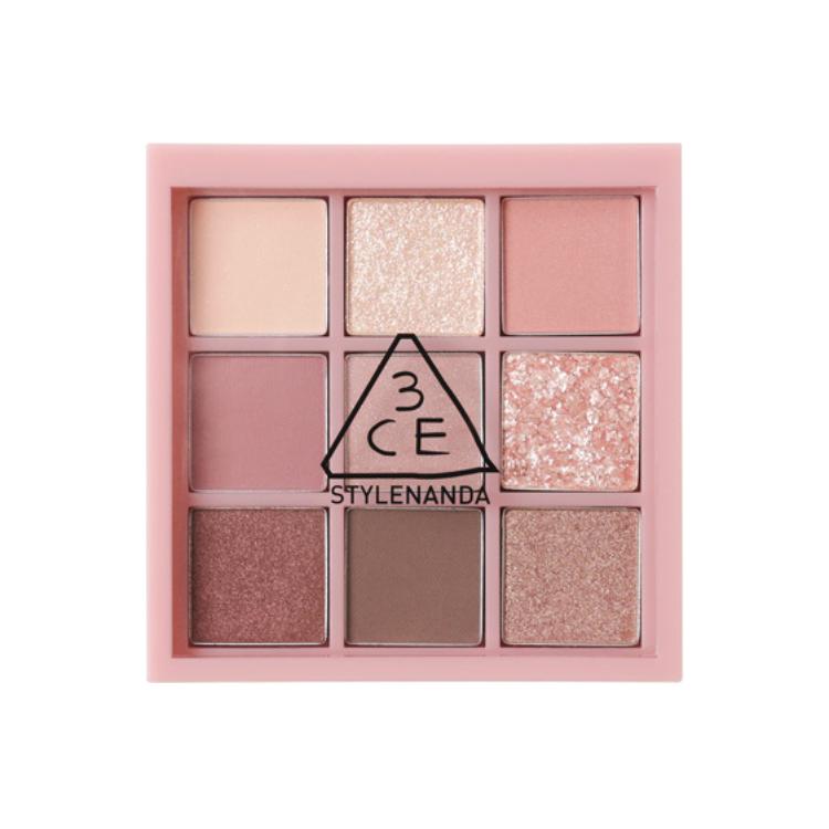 

Тени для век с девятью оттенками, легко растушевываются, создают естественный контур 3CE