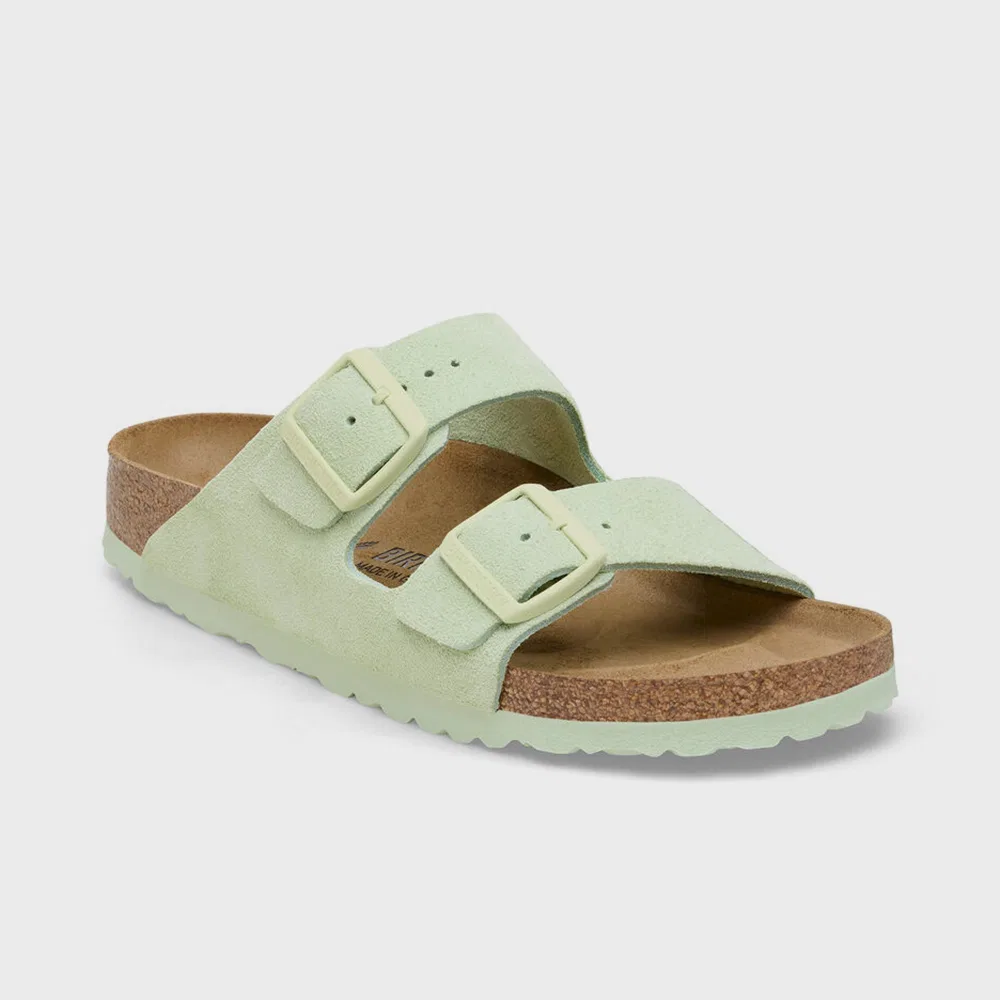 Мужские лаймовые слайды Arizona Suede Leather от Birkenstock