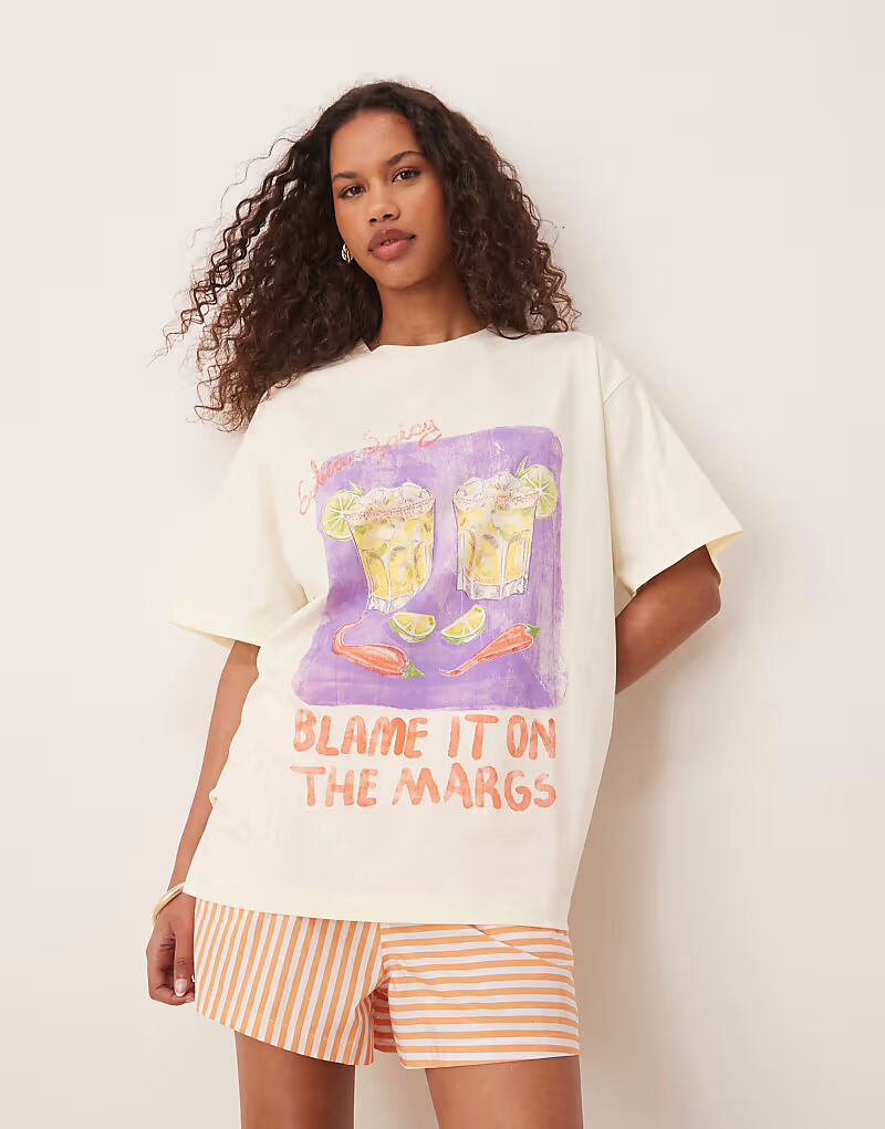 

Футболка ASOS DESIGN oversize с принтом «Острая маргарита» в цвете пахты