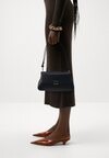 

Сумочка Kate Spade New York, черный
