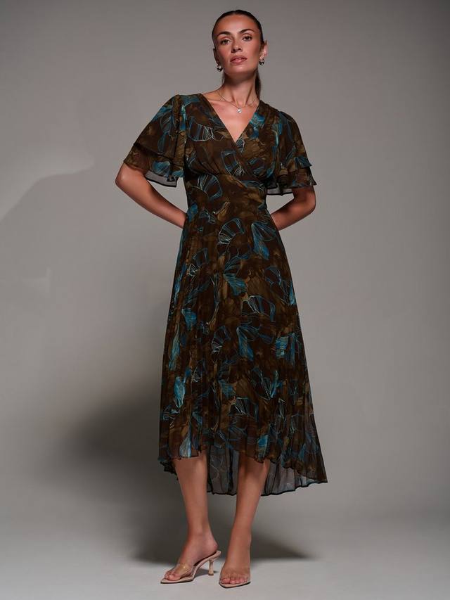 

Платье-рап с рукавами ангел Jolie Moi, Brown Abstact