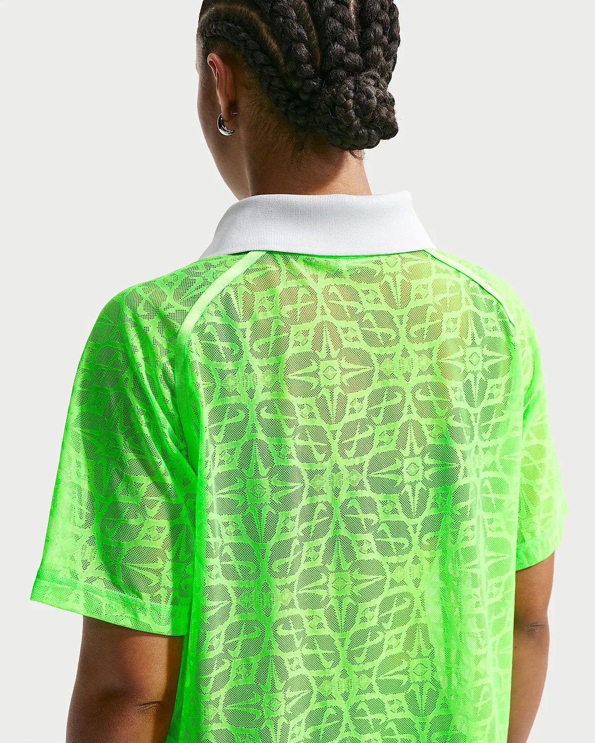 Женская свободная поло Nike Sportswear, Green Strike/Pure Platinum/Black/Black — фото 2