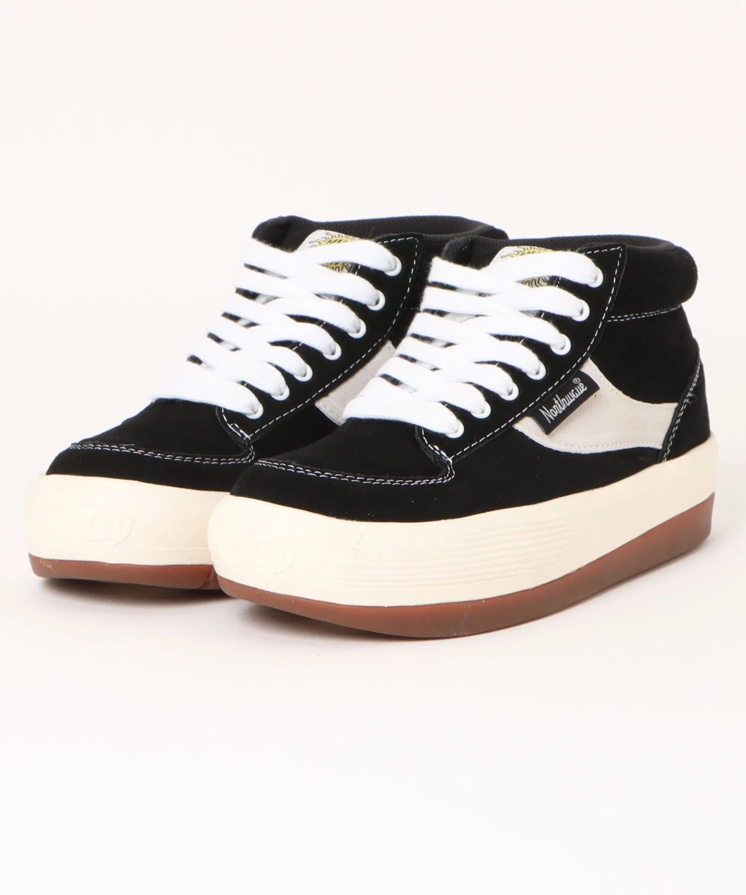 Мужские кроссовки из натуральной кожи NORTHWAVE ESPRESSO CHILLI BLACK/WHITE чёрные