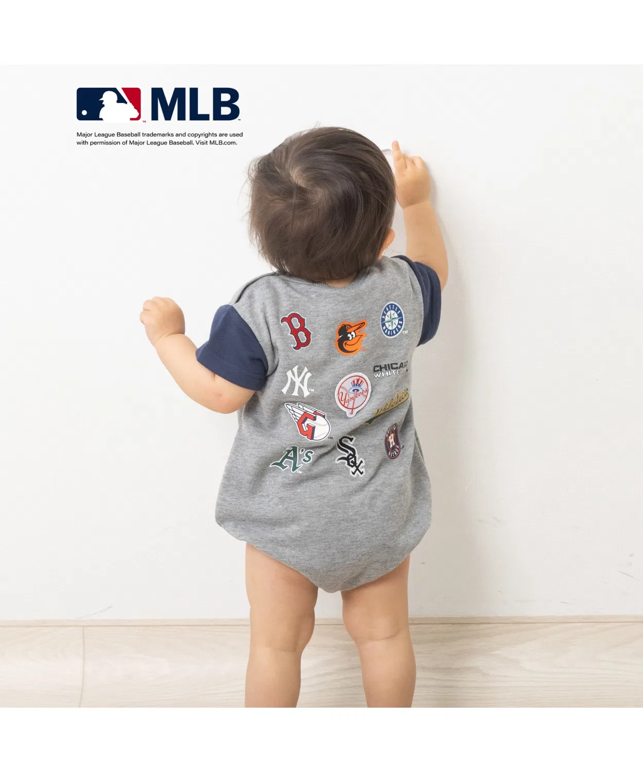 Ромпер MLB с принтом логотипов команд, полиэстер 65%, хлопок 35%, серый