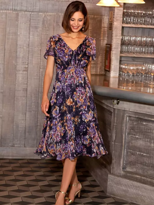 

Платье Alie Street Miranda Floral, цвет purple haze