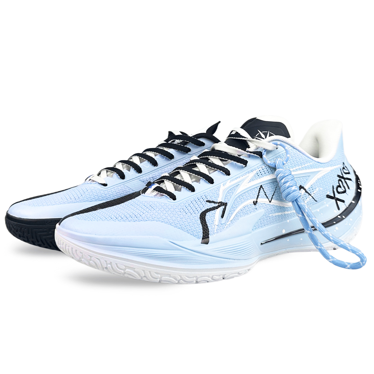 

Баскетбольные кроссовки Blade 5 V2, низкие, мужские LINING, Blue Black Mismatched