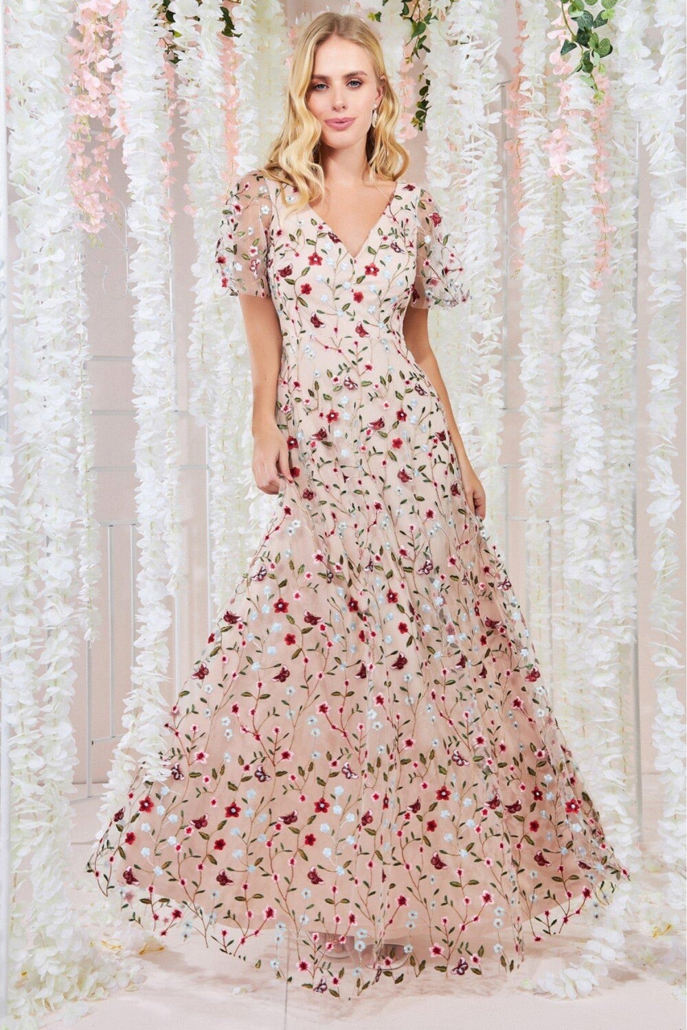 

Макси с цветочной вышивкой и развевающимися рукавами Goddiva, бежевый