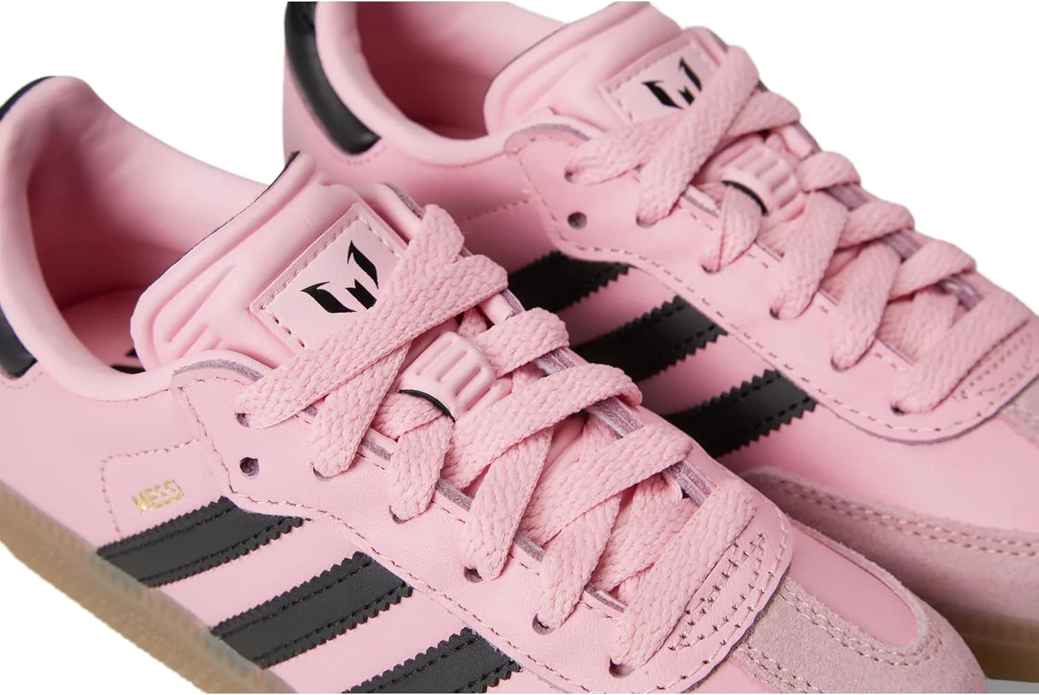 Детские футбольные бутсы Adidas Samba Messi J, светло-розовый/черный — фото 2