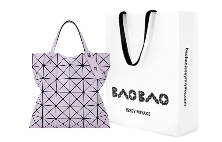 

Issey Miyake Женская сумка через плечо