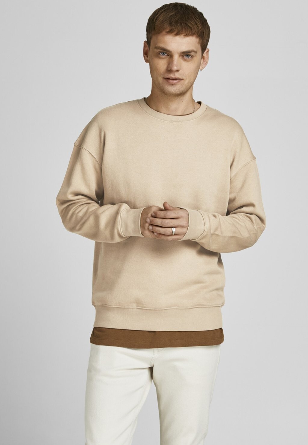 

Толстовка ESTAR BASIC CREW NECK Jack & Jones, бежевый