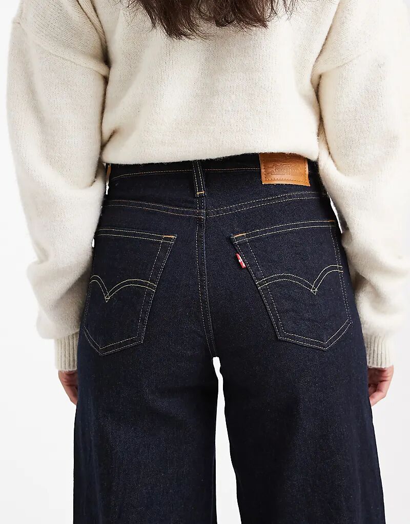 Джинсы Levi's 728 с высокой посадкой и широкими штанинами, темного цвета — фото 4
