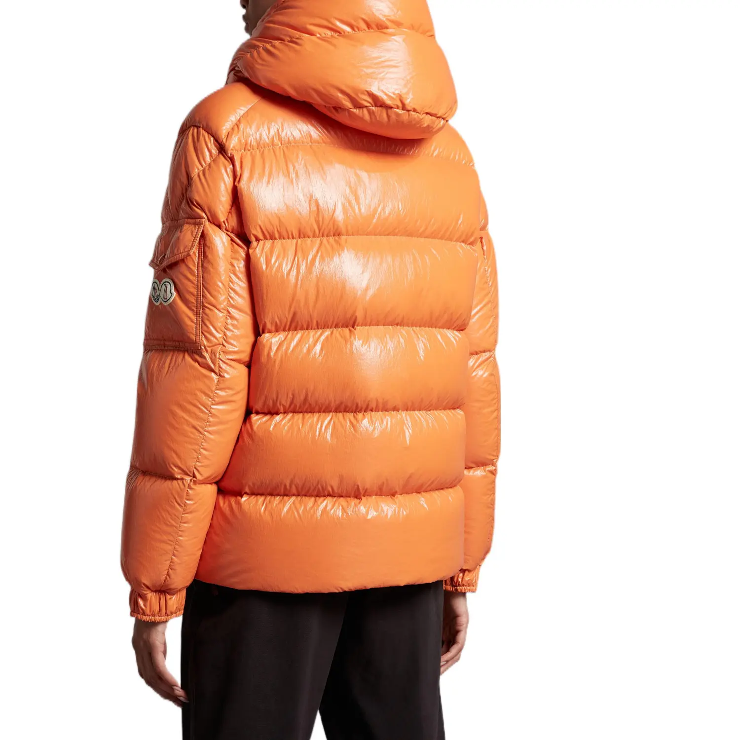 Женская короткая пуховая куртка Maya Special Edition к 70-летию Moncler, цвет кострового огня — фото 4