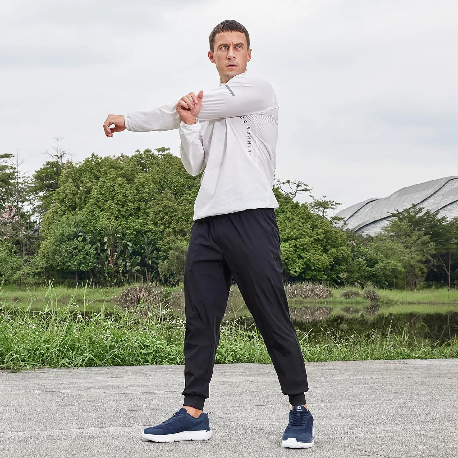 Мужские кроссовки для ходьбы FitVille, широкая модель, легкие и удобные, с максимальной амортизацией, для облегчения боли при плантарном фасциите — фото 2