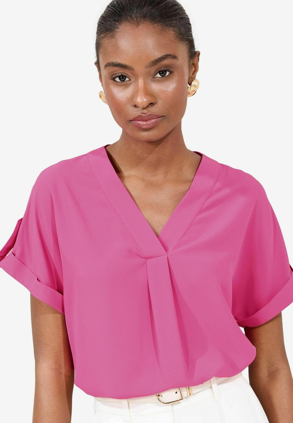 

Блуза REGULAR FIT UTILITY V NECK SHORT ROLL SLEEVE Lipsy, розовый