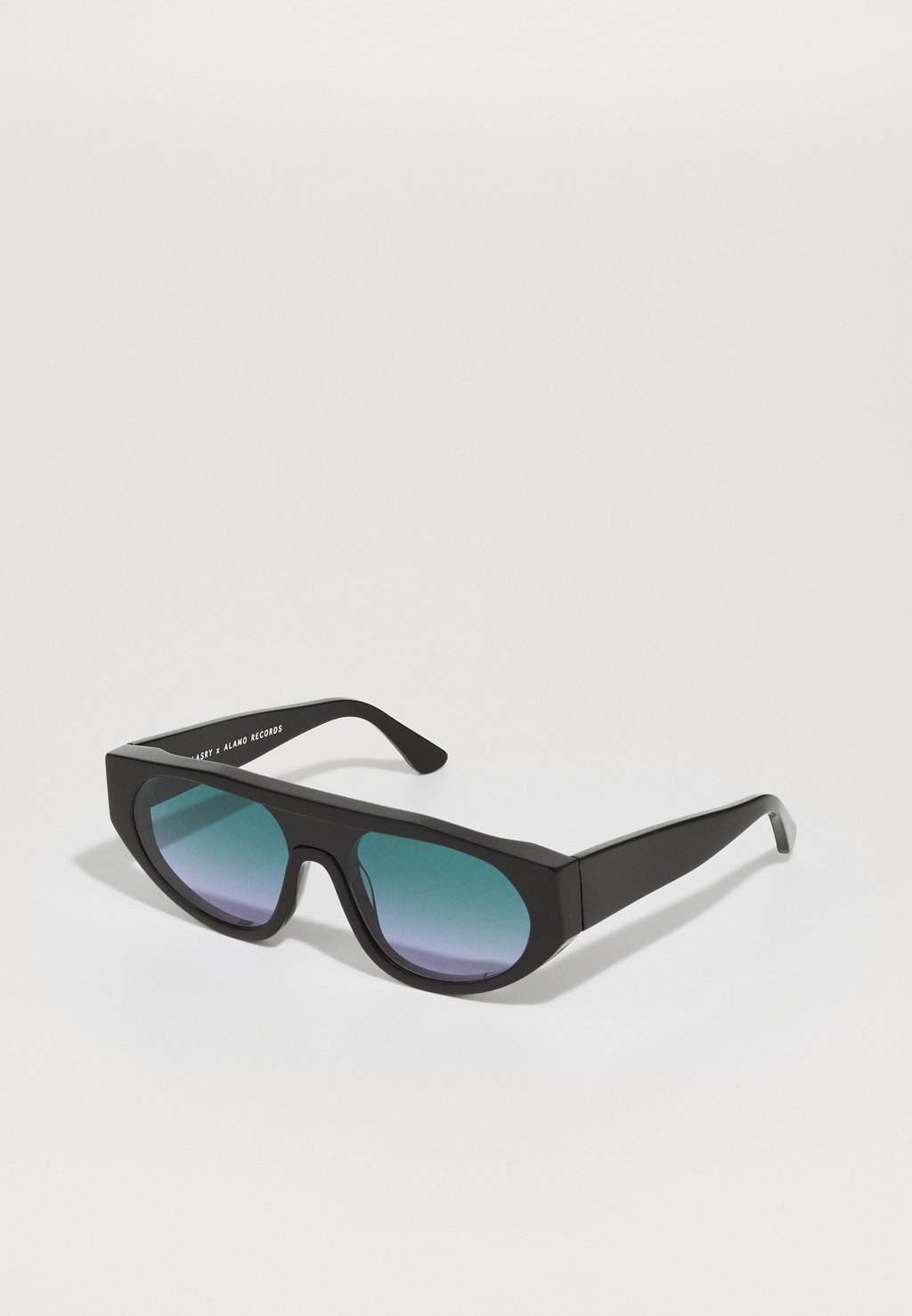 

Солнцезащитные очки ALAMO UNISEX Thierry Lasry, черный