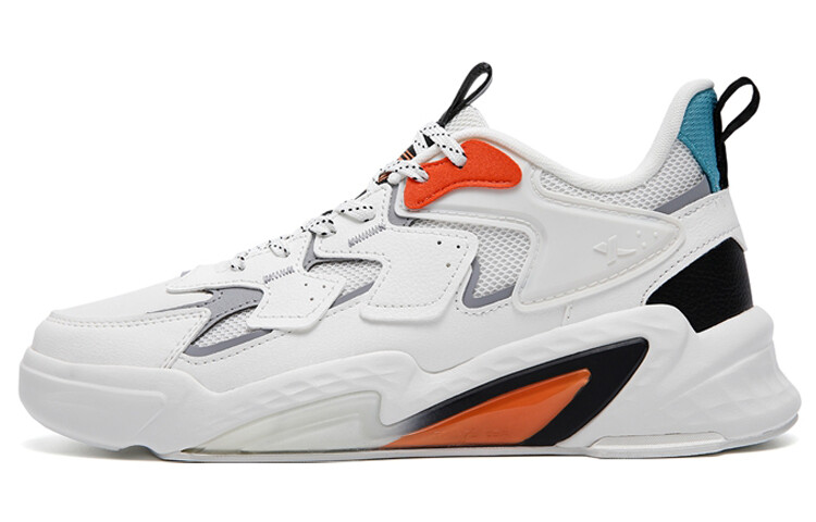 

XTEP Fengxing 2.0 Lifestyle Shoes Men Low-top Sail White / Black / Green Wood Gray